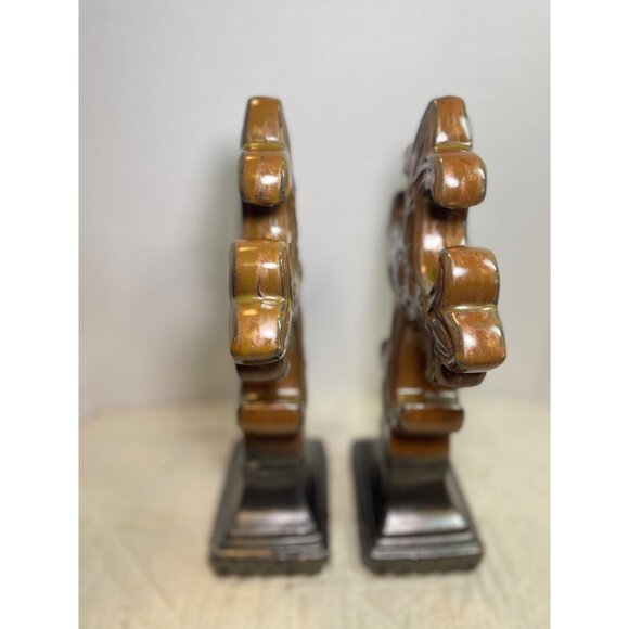 Pair Of Decorative Ceramic Fleur-De-Lis Cross Figurines or Book Ends - Picture 4 of 9